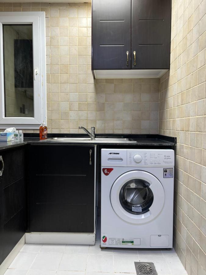 דובאי Grand Pearl Hostel For Boys מראה חיצוני תמונה